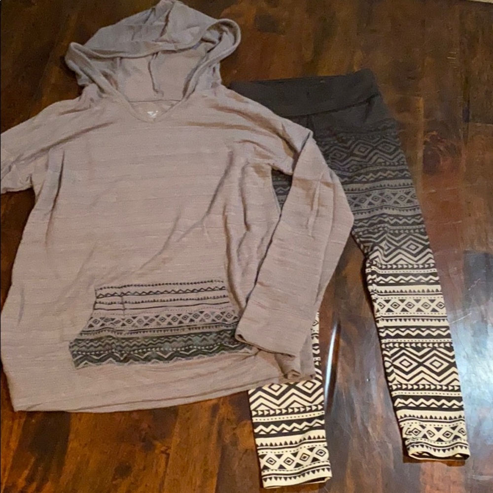 Justice Aztec print set